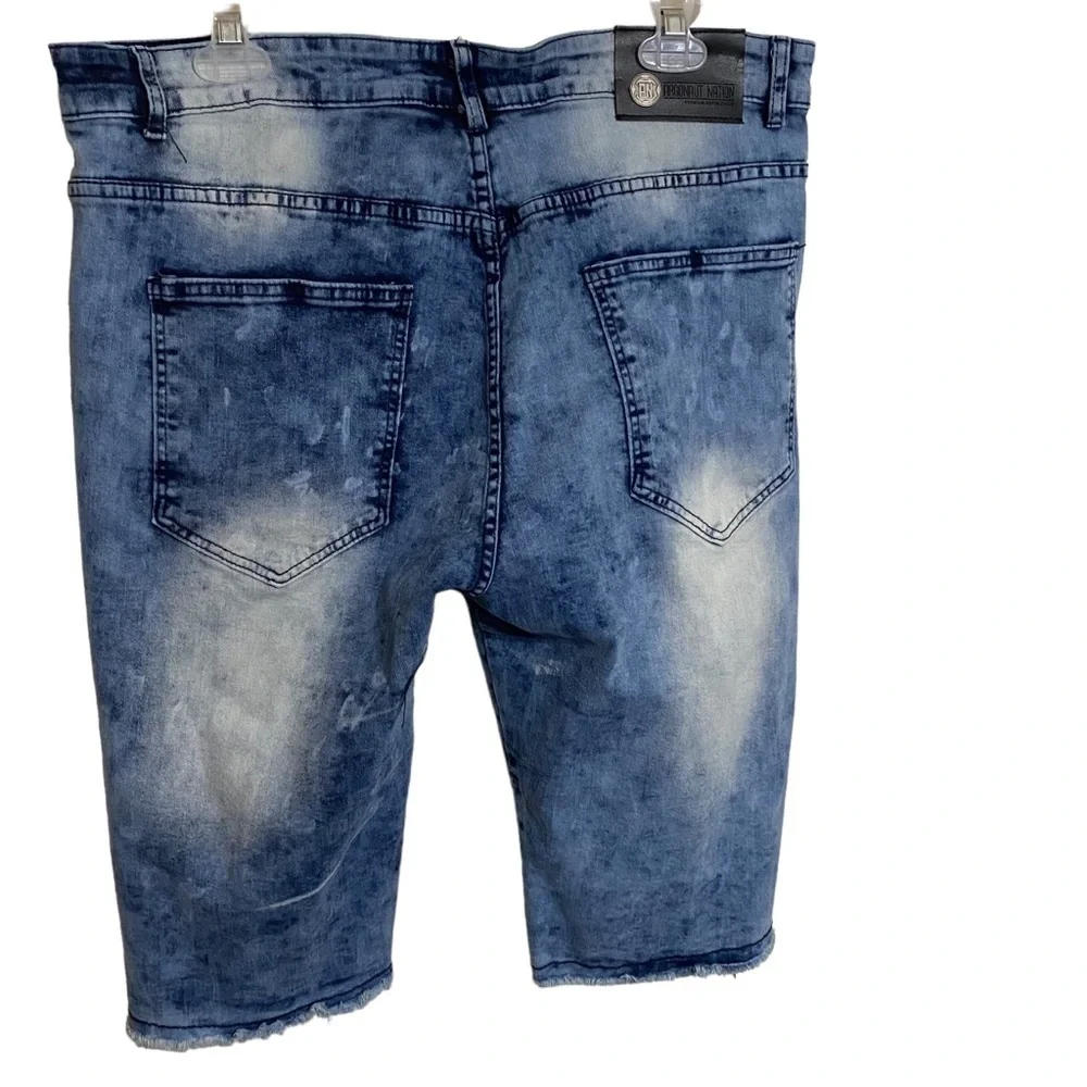Argonaut Nation men’s distressed‎ denim shorts size 38